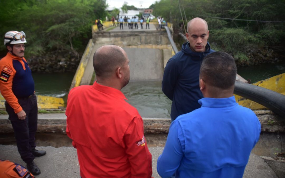 Estas son las acciones que se están tomando en el puente El Guayacán de Carenero