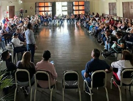 Reúnen propuestas para fortalecer calidad educativa en Guaicaipuro