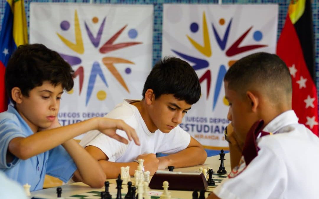 Sucre y Guaicaipuro arrasaron en ajedrez de los Juegos Estudiantiles Miranda 2023