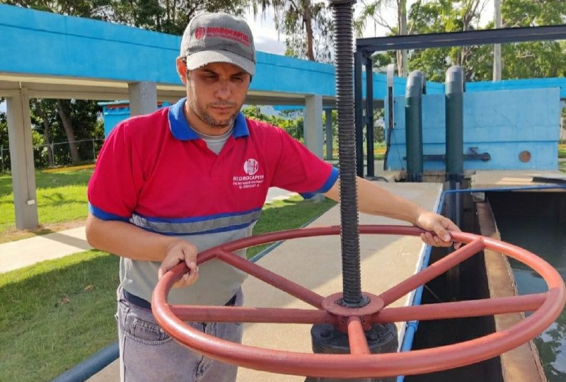 Reactivado servicio de agua en sector 1° de Mayo de Santa Lucía