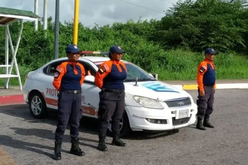 Fortalecen comunicación digital en puntos de operación de Protección Civil y Bomberos de Miranda