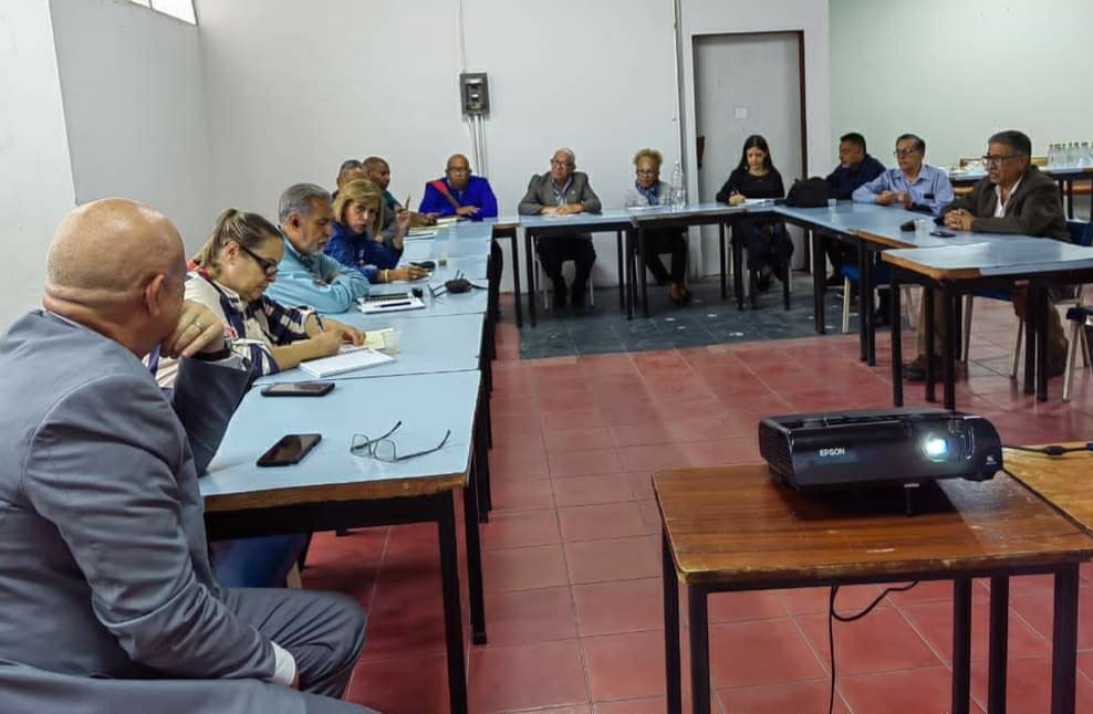 Universidades de Altos Mirandinos buscan expandir opciones académicas