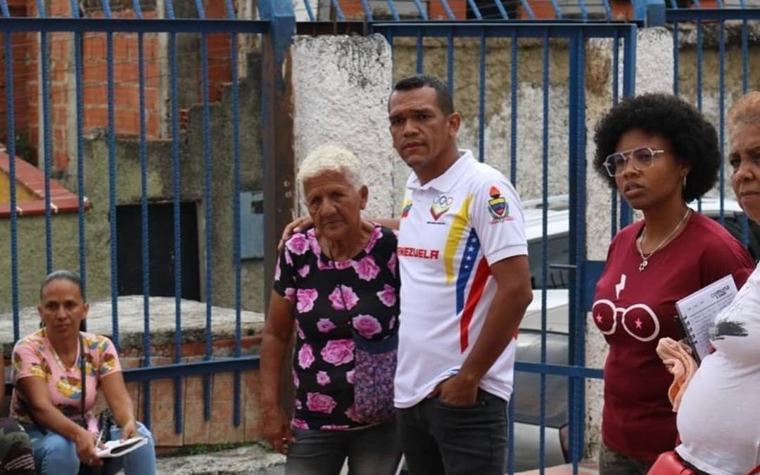 Definen en Petare Agenda Comunitaria para niños y adultos mayores