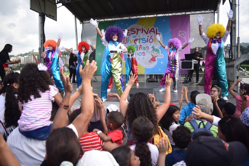 Más de 5.000 niños mirandinos festejaron su día en La Carlota