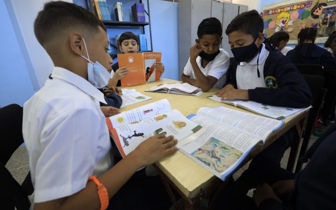 Juramentados consejeros de protección del niño y adolescente en Urdaneta
