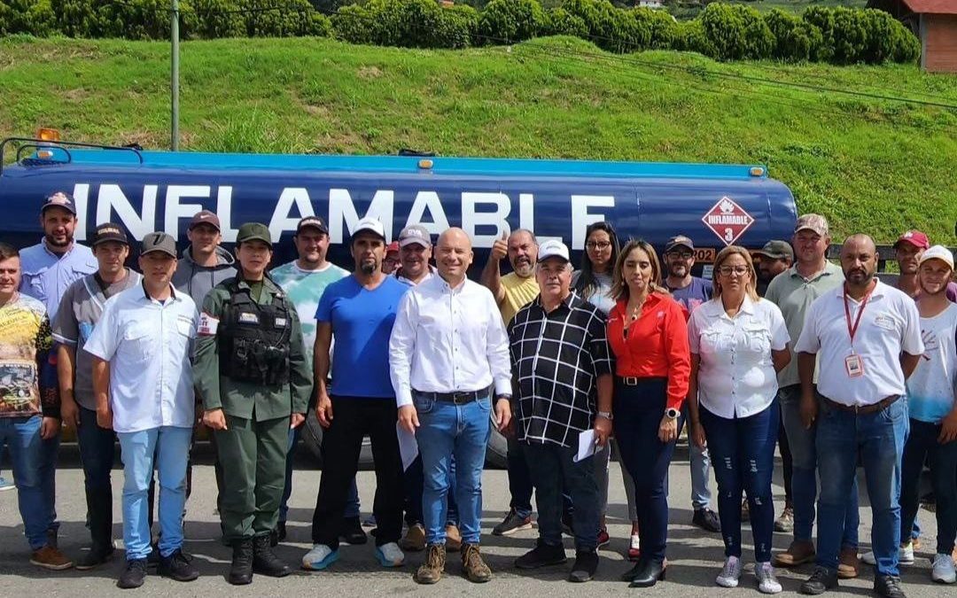 Jornada de distribución de diésel atendió a 45 agricultores de El Jarillo