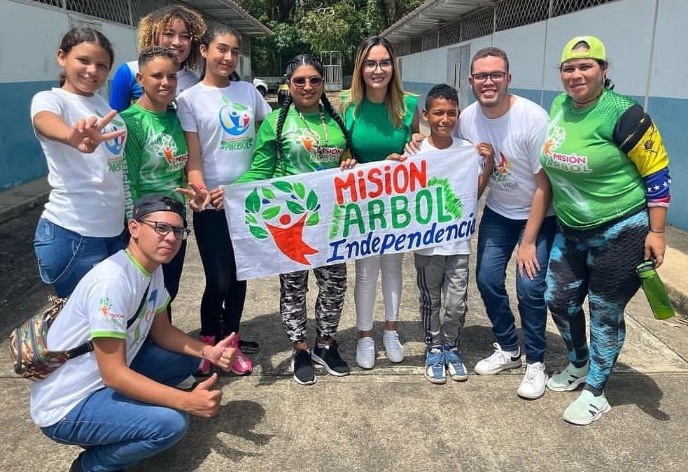 Jóvenes mirandinos diseñan estrategias contra el cambio climático