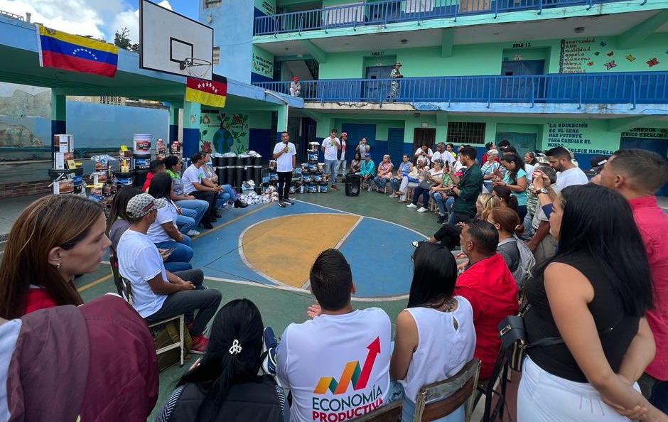 Movida comunitaria de las Bricomiles llegó a los Altos Mirandinos