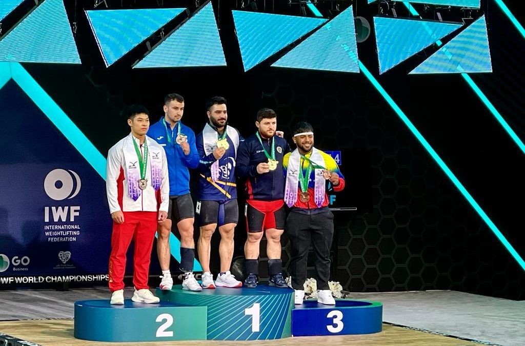 Mirandino Keydomar Vallenilla  conquistó bronce en Campeonato Mundial de Halterofilia