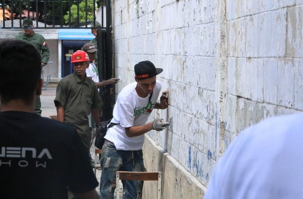 Desde Miranda inicia plan nacional de transformación de escuelas