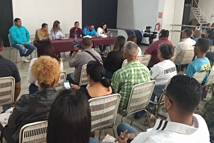 Consulta de ley de emprendimiento se realizó con concejos municipales de Miranda