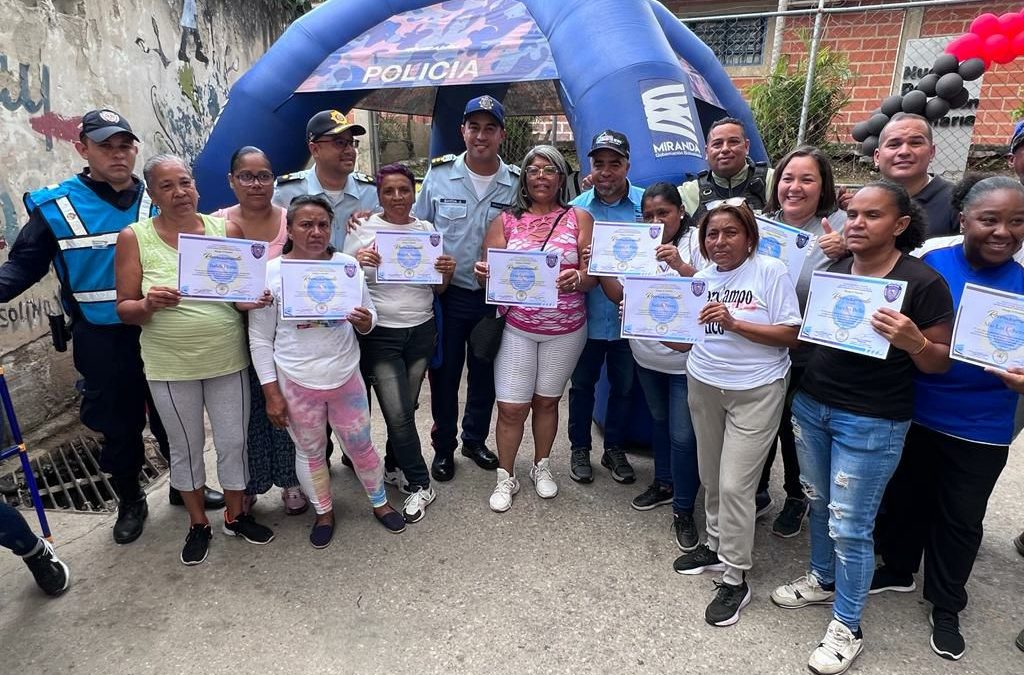 Policía de Miranda promueve integración comunal con jornadas sociales