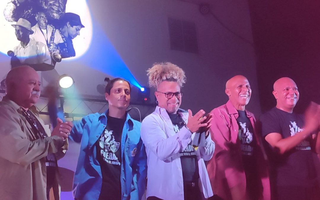 Agrupación mirandina 1,2,3 y Fuera celebró 50 años con exposición fotográfica