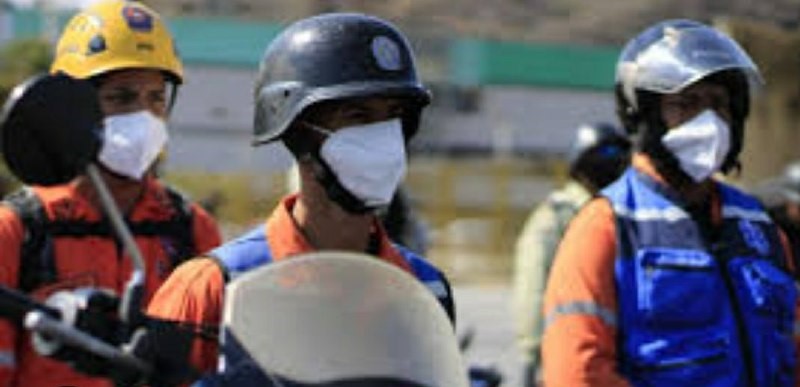 Organismos de seguridad de Miranda atienden afectaciones por lluvias de este lunes