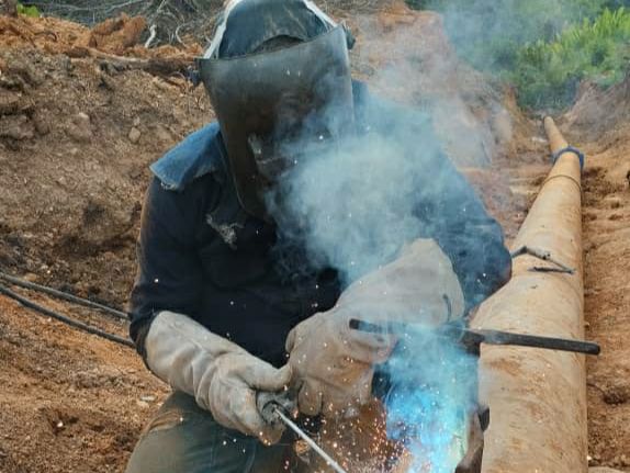 Concluyen trabajos de reubicación de tubería en sector Machucuní de Tacarigua