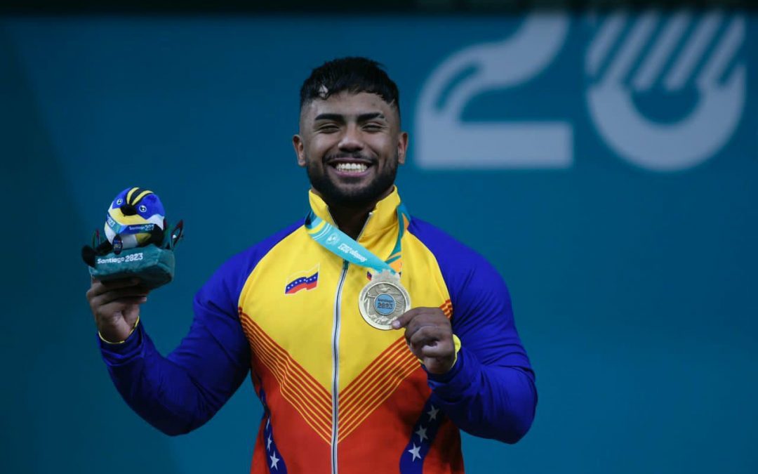 Pesista mirandino Keydomar Vallenilla consigue el oro en Panamericanos Santiago 2023