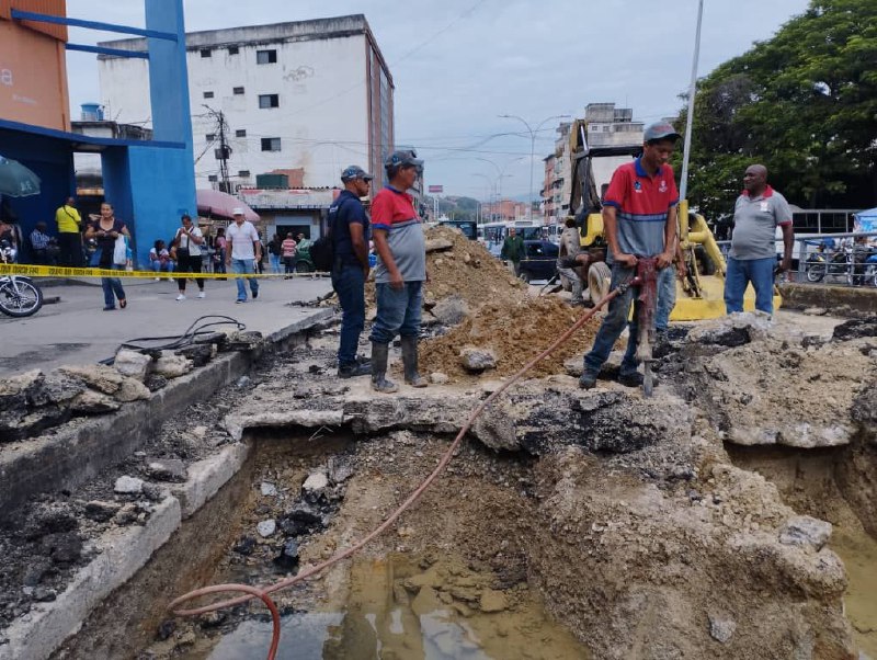 Atienden a 125.000 habitantes con reparación de tuberías en Guatire y Valles del Tuy