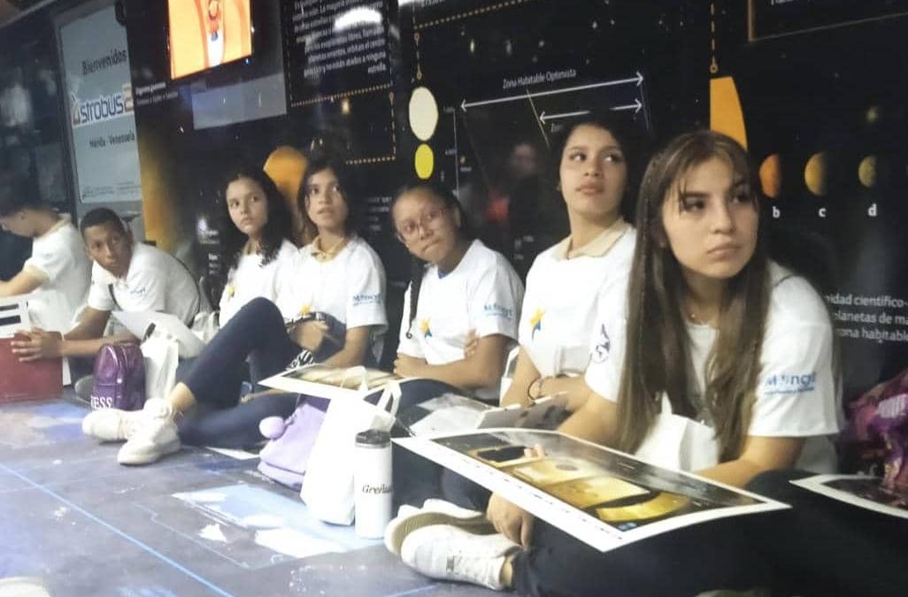 Más de 200 estudiantes mirandinos participan en encuentro de astronomía