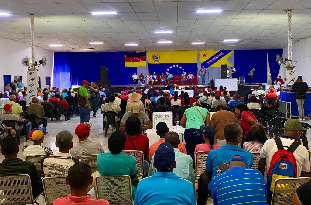 Eligen voceros de Miranda para el congreso agrourbano
