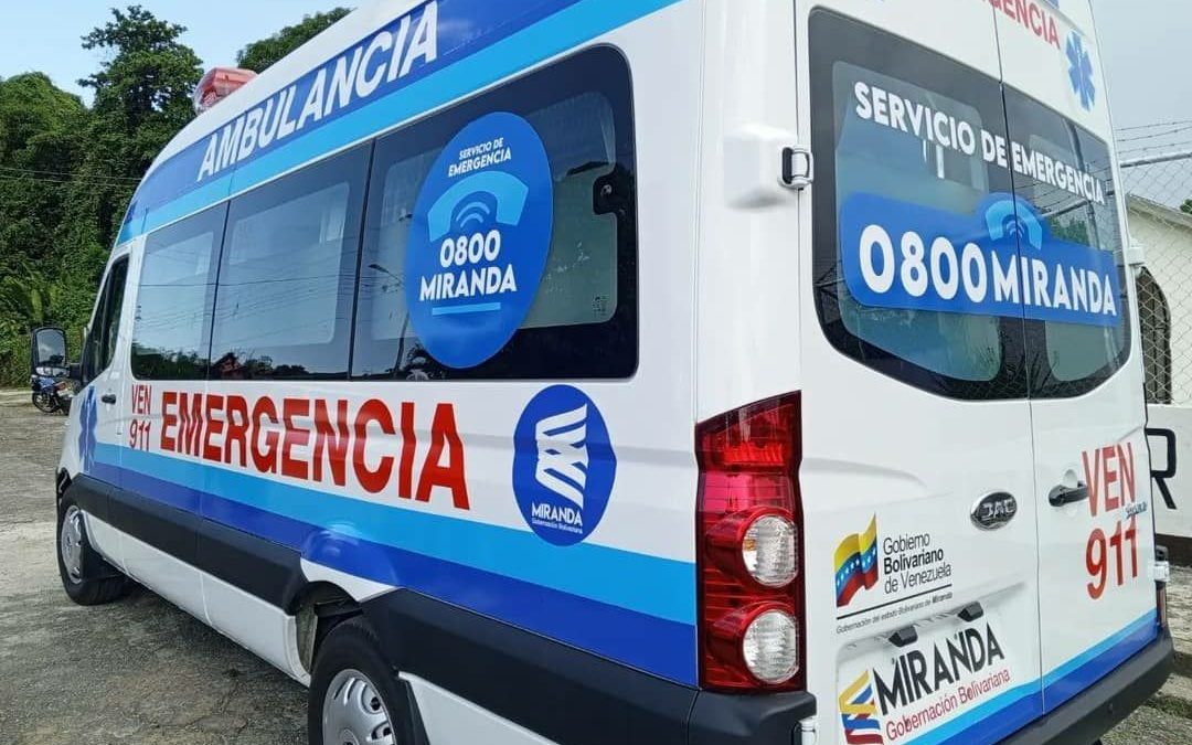Entregan dos ambulancias en el municipio Páez para el Servicio 0800-Miranda