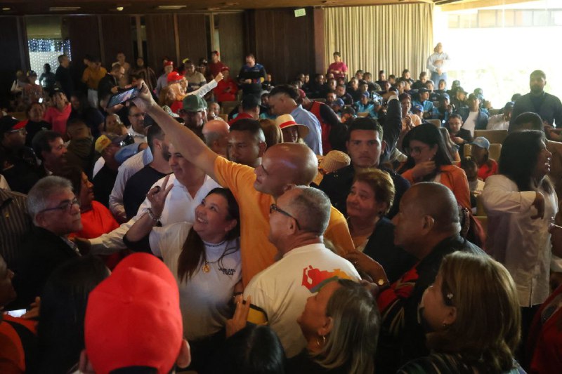 Presidente Maduro: Con la defensa del Esequibo ha renacido la unión nacional