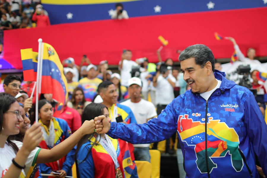 Presidente Maduro llamó a la juventud a ser vanguardia en la defensa de la Guayana Esequiba