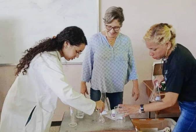 Martes de Ciencia llevó conocimiento a estudiantes de Cúa
