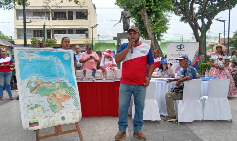 En Paz Castillo realizaron foro pedagógico por la defensa del Esequibo