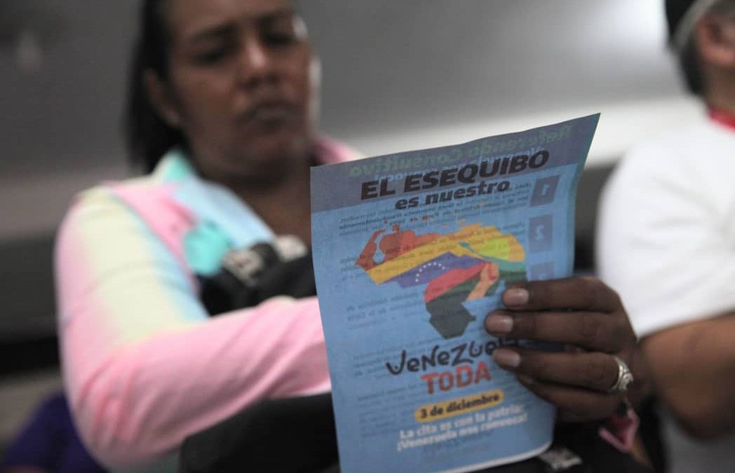 Acevedo, Brión y Buroz debatieron acciones del comando Venezuela Toda