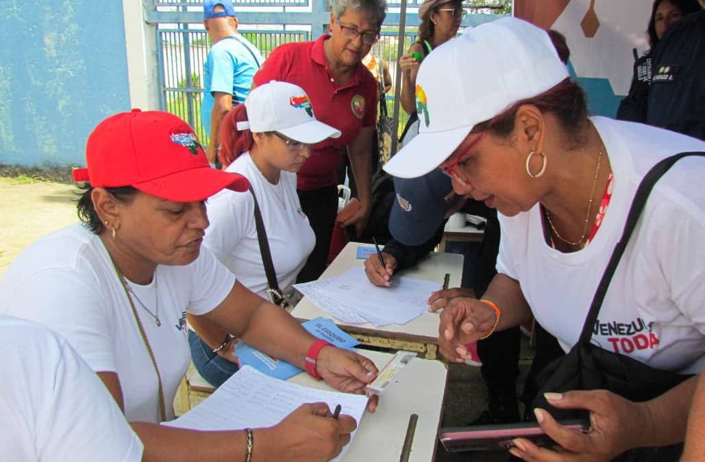Charallave participó en el simulacro del referéndum del 3D