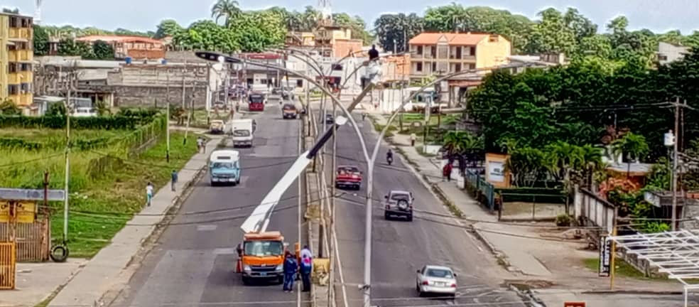 Optimizan alumbrado público en intercomunal Río Chico – San José de Barlovento