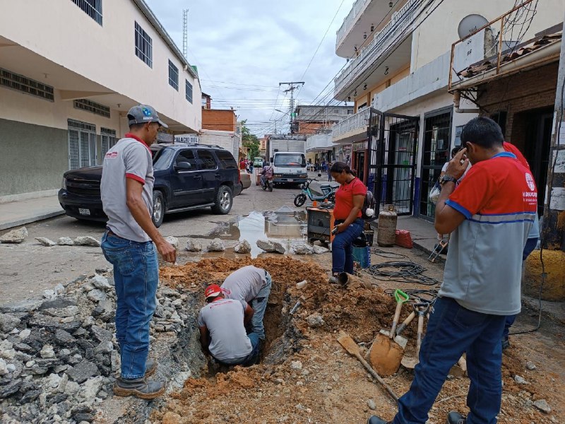 Recuperan servicio de agua para más de 1.200 familias de Cúa