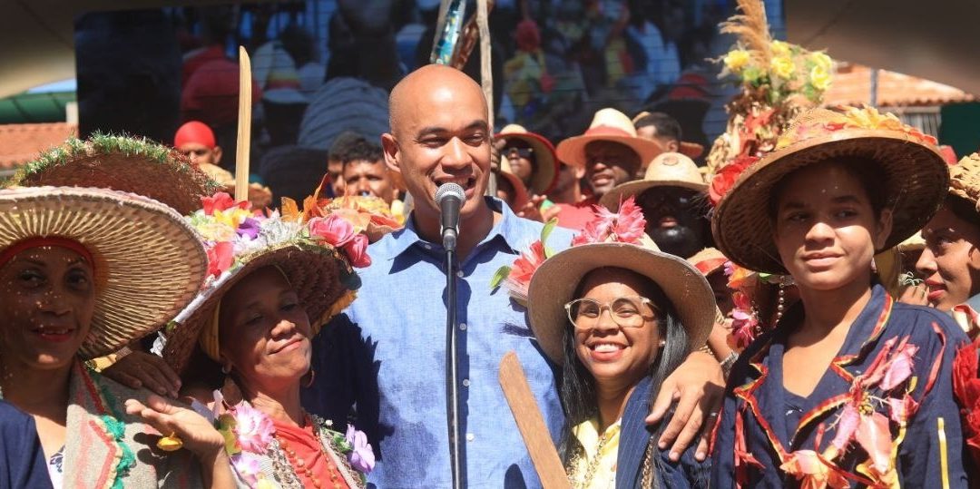 Héctor Rodríguez: El mundo reconoce en los Santos Inocentes de Caucagua la grandeza de Venezuela