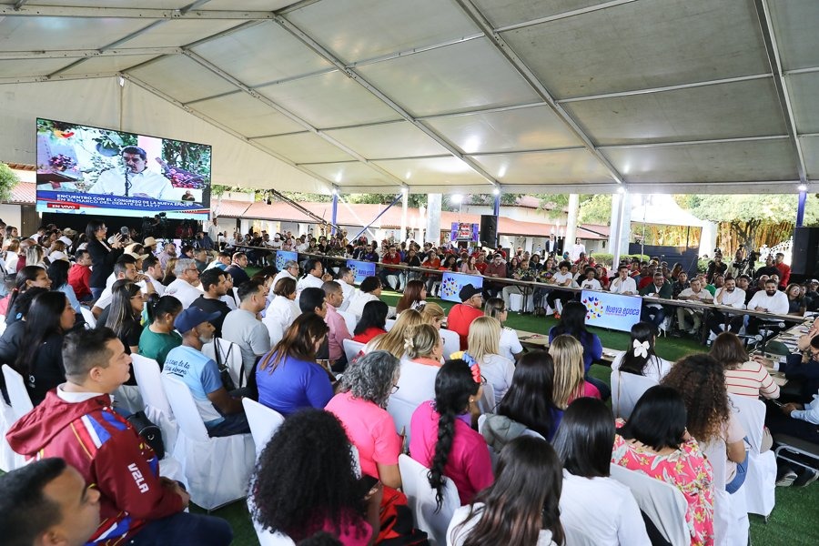 Congreso de la Nueva Época inicia debate de las 7T desde Miranda