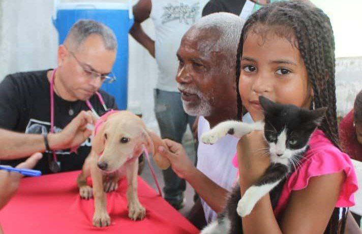 Más de 100 mascotas recibieron atención veterinaria en Potrerito 2