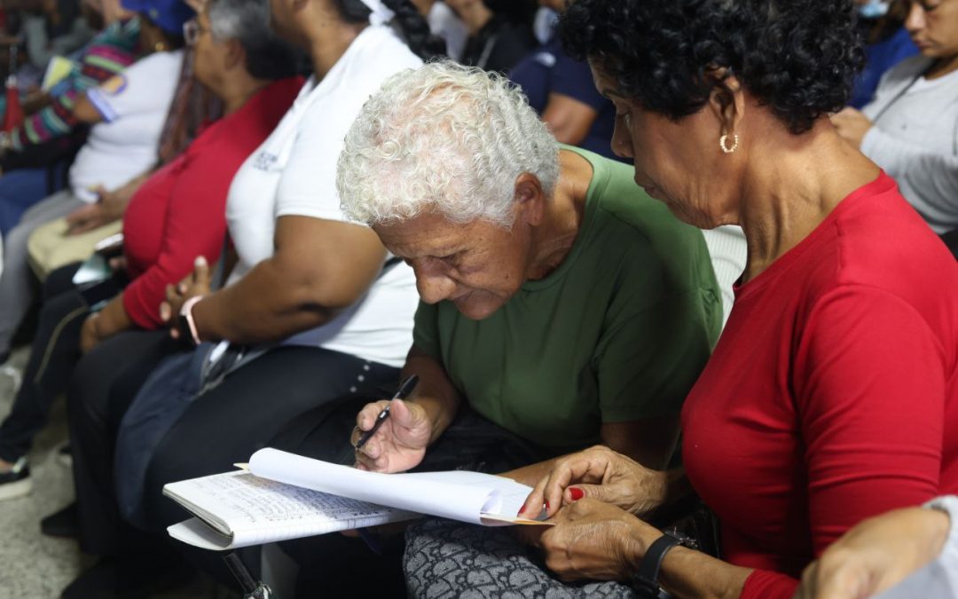 Trabajadores mirandinos debaten las 7T en Yare