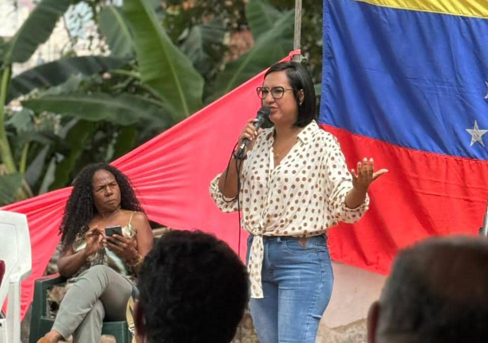 Cultores de Miranda debatieron las 7T en Petare