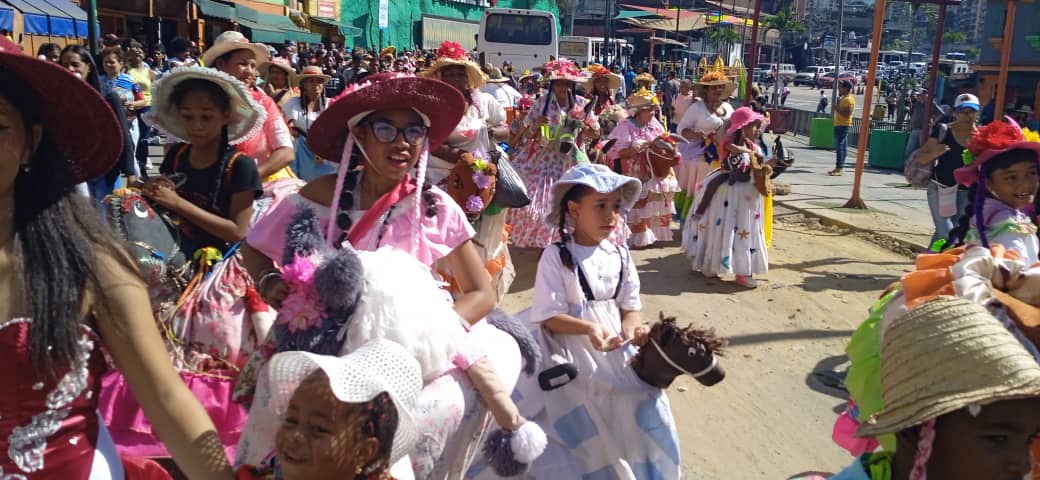 Con encuentro de Burras y Burriquitas Petare celebró sus 403 años de fundación