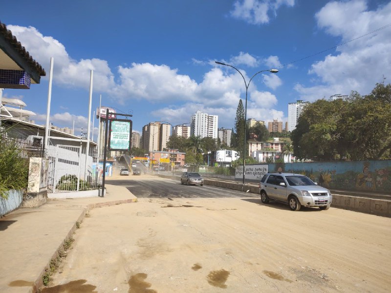 Reactivado tránsito en la avenida Perimetral de San Antonio de los Altos