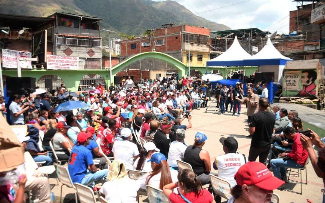 Comunas de Petare realizaron aportes para las 7T