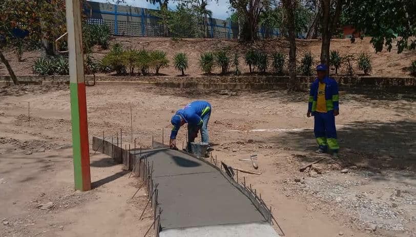 Avanza rehabilitación del parque ecológico La Variante de Santa Lucía