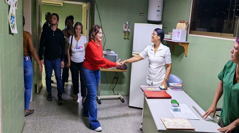 Rehabilitan escuela Miguel Otero Silva en Guarenas a través del  1×10 del Buen Gobierno