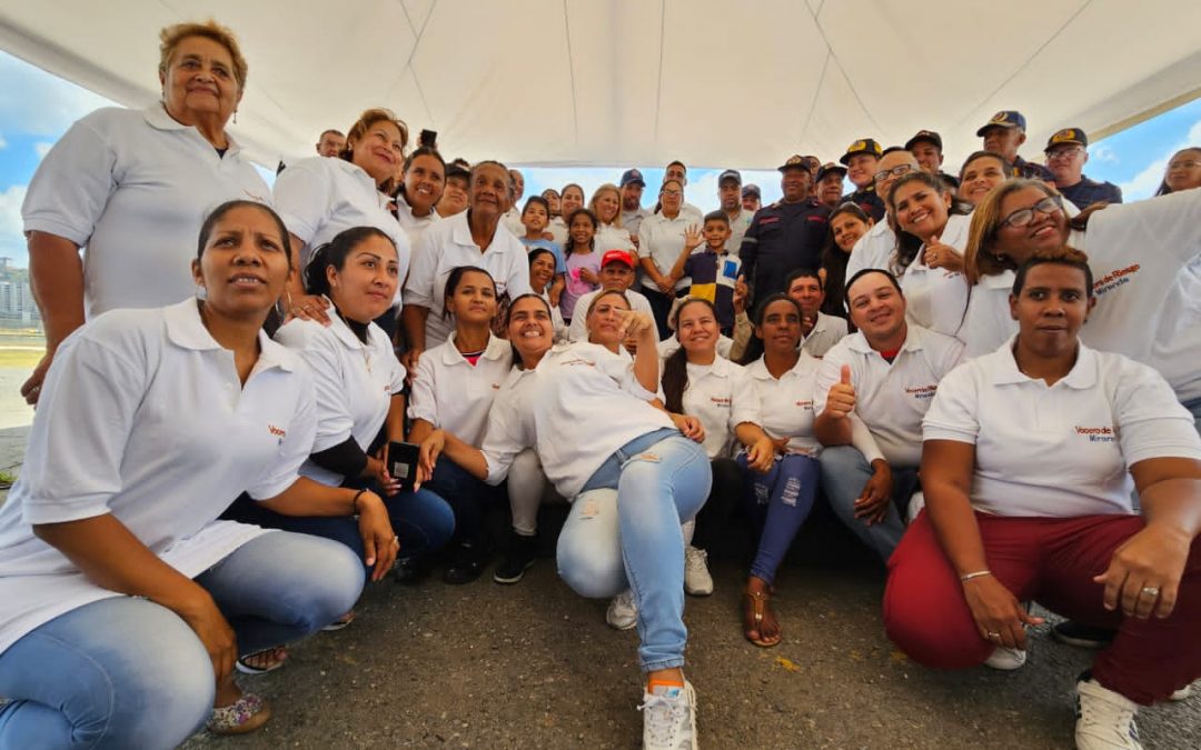 Miranda cuenta con 200 voceros de gestión de riesgo (+juramentación)