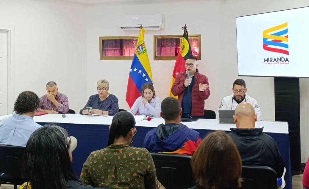Establecen en Miranda agenda de soluciones a través del 1×10 del Buen Gobierno