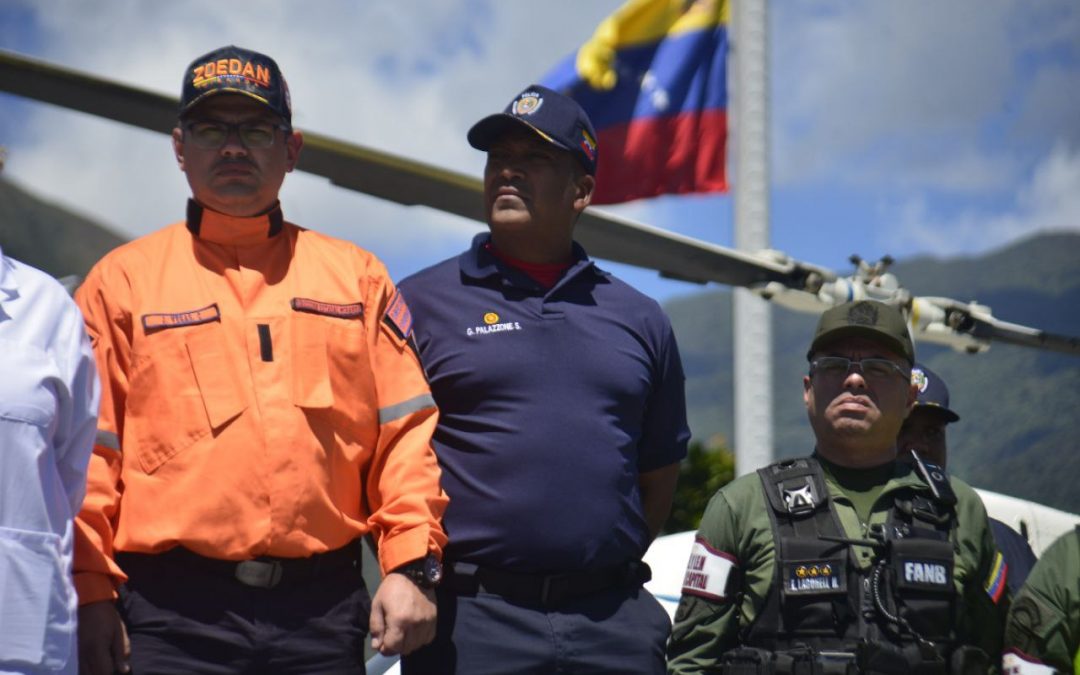 Combaten incendio en sector Las Minas de la Panamericana