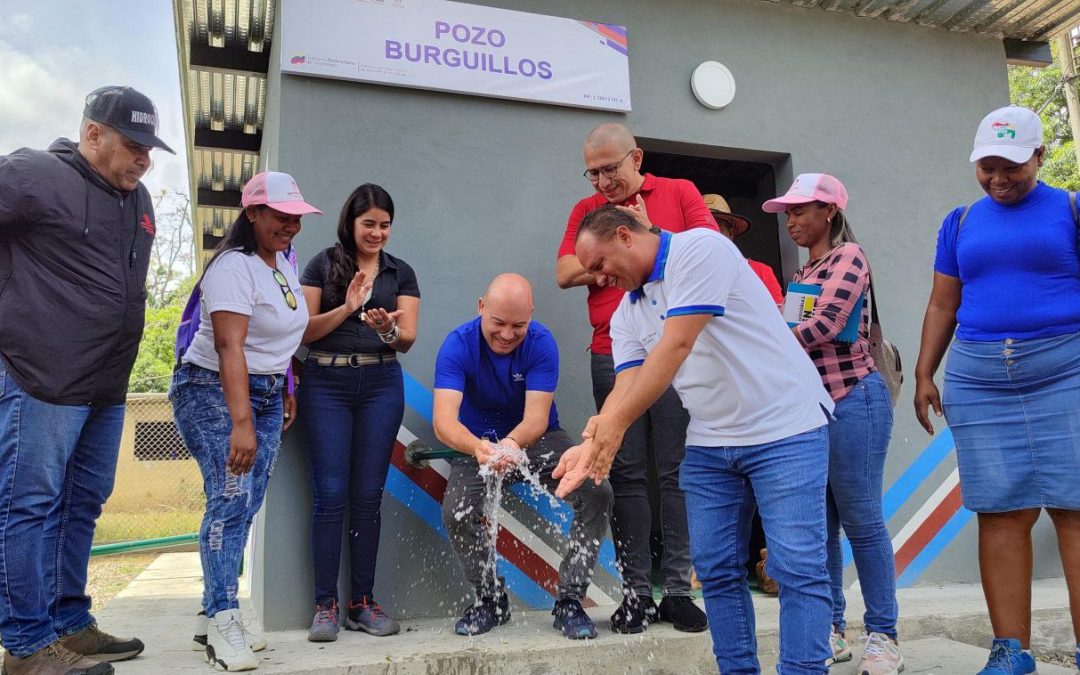 Entregan pozo rehabilitado en Acevedo por el 1×10
