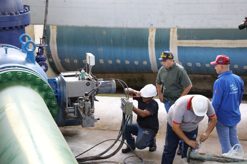 Realizan mantenimiento en estación de bombeo del Tuy III