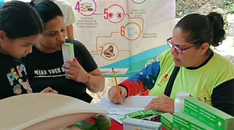Jornada médica llegó a comunidad de Las Planadas en Zamora