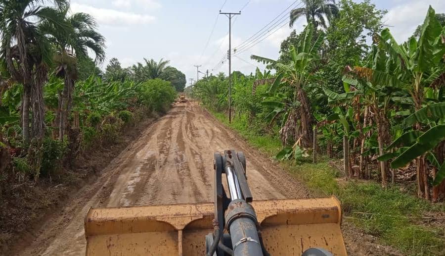 Productores de Agua Clara cuentan con vía rehabilitada