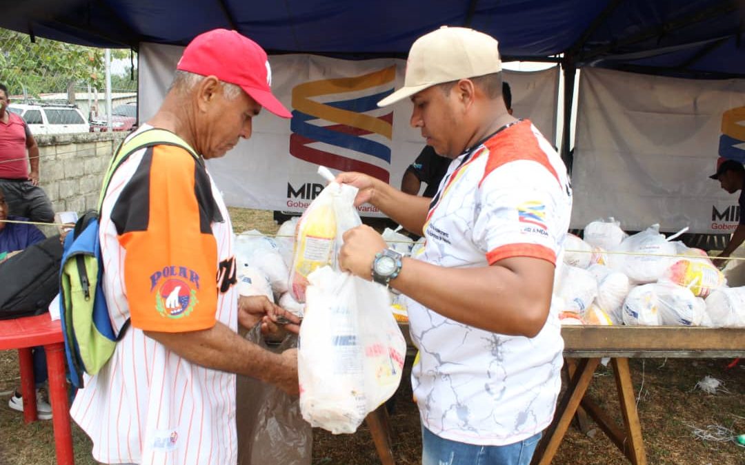 Productores agrourbanos de Andrés Bello reciben atención integral